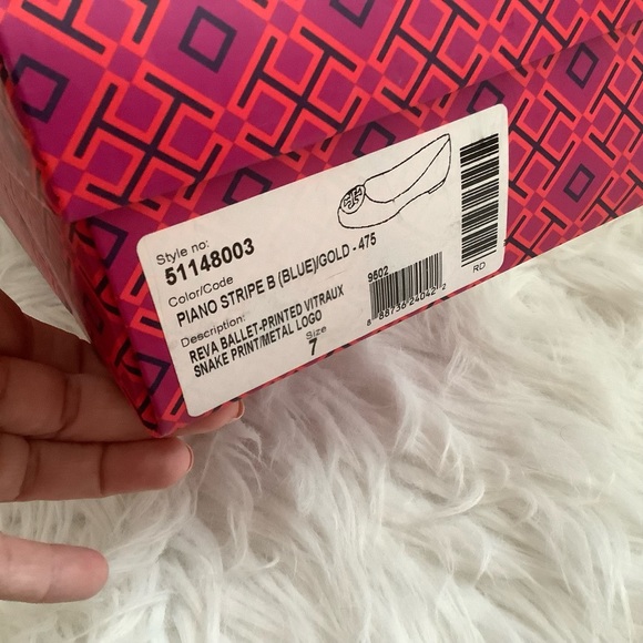 TORY BURCH Reva Snakeskin Piano Stripe - Picture 7 of 7